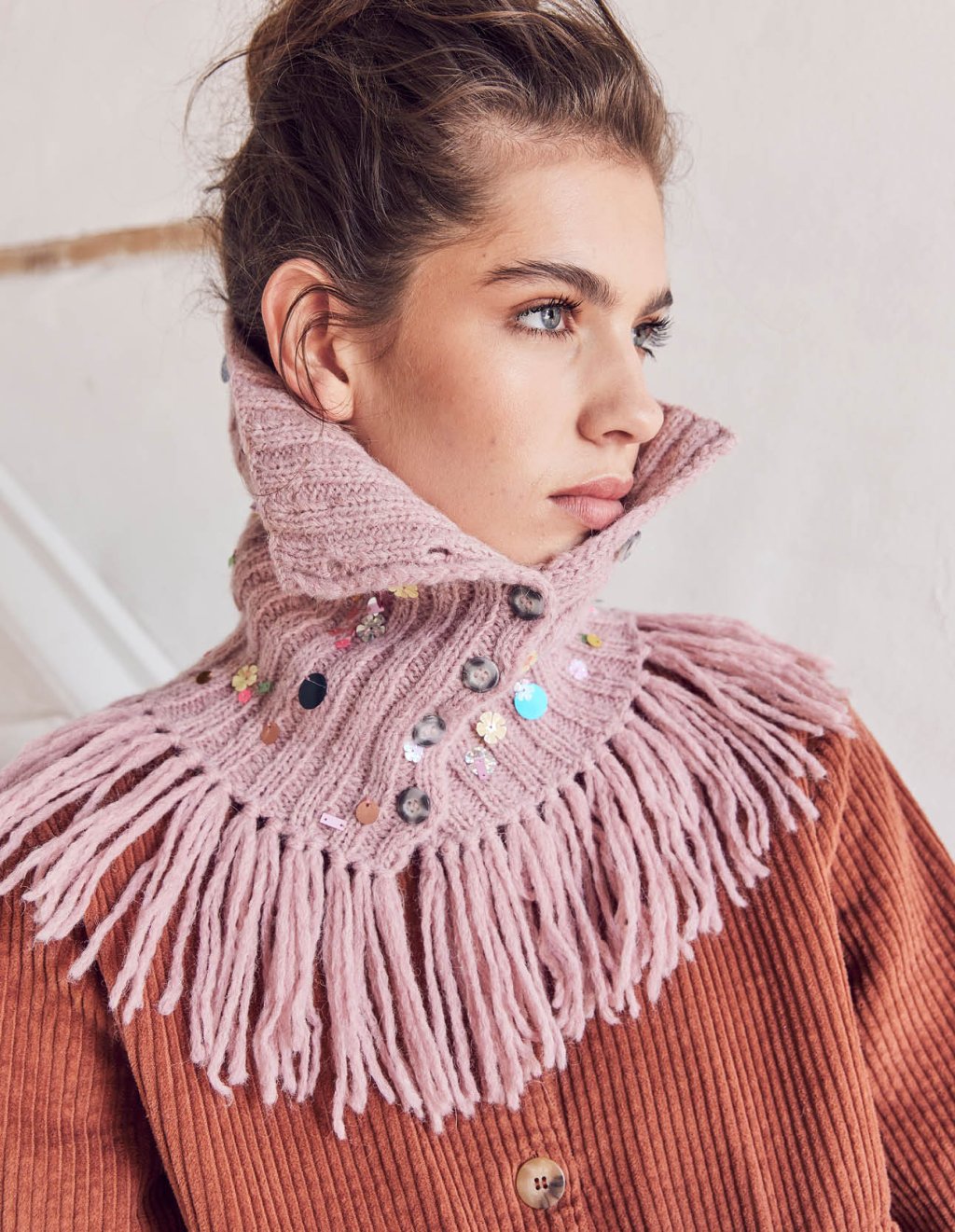 15 Límec s knoflíky 15 Límec s knoflíky